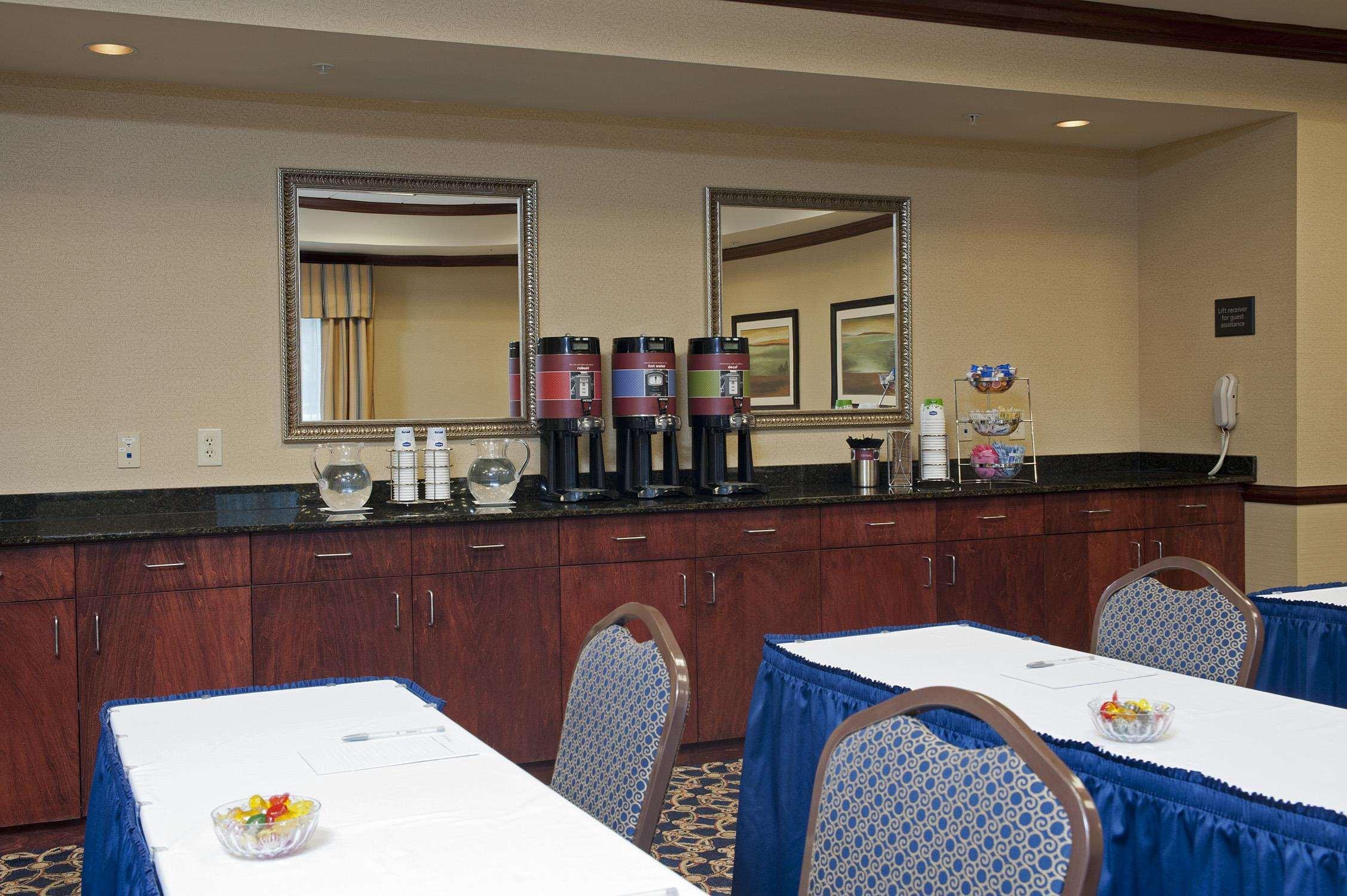 Hampton Inn & Suites Indianapolis-Airport Nhà hàng bức ảnh