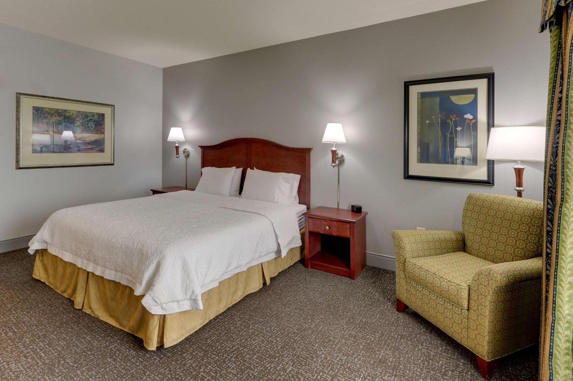Hampton Inn & Suites Indianapolis-Airport Ngoại thất bức ảnh