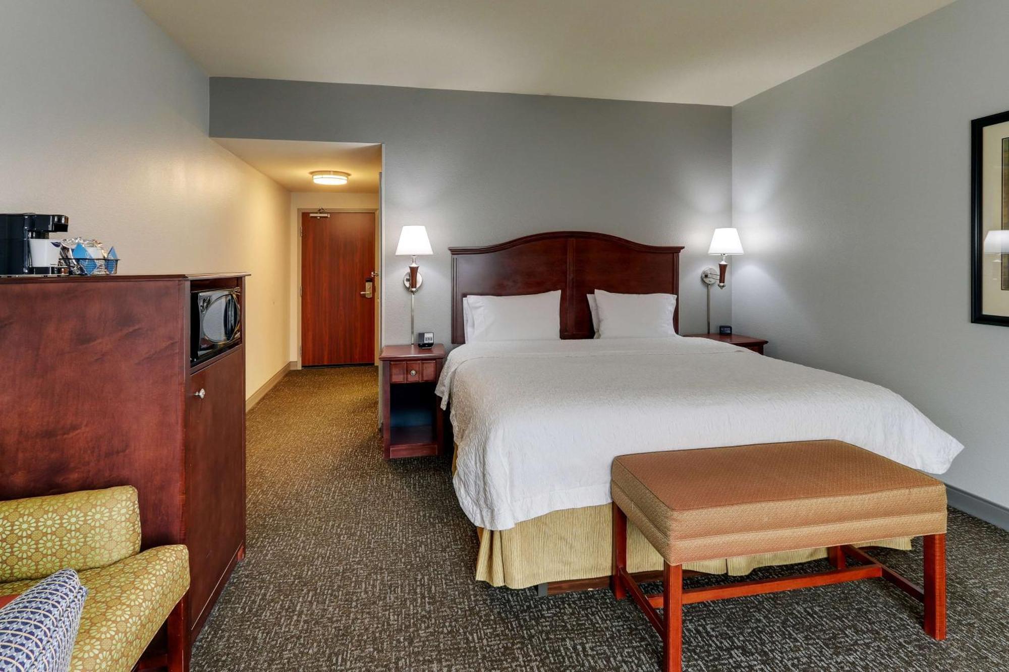 Hampton Inn & Suites Indianapolis-Airport Ngoại thất bức ảnh